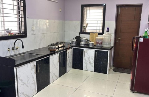 Kakinada Bed & Breakfast | AR Villa