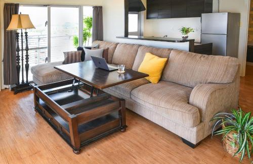 Chatan Apartment | Araha Blue Resort 9th floor - Vacation STAY 50951v
