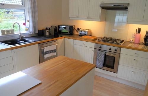 Kirkcudbright Cottage | Arakhova - a house that sleeps 10 guests in 4 bedrooms