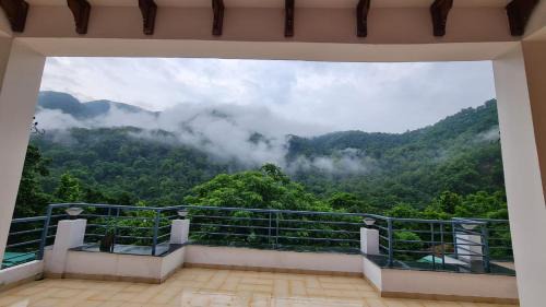 Jakh Hotel | Aranyaka River Resort