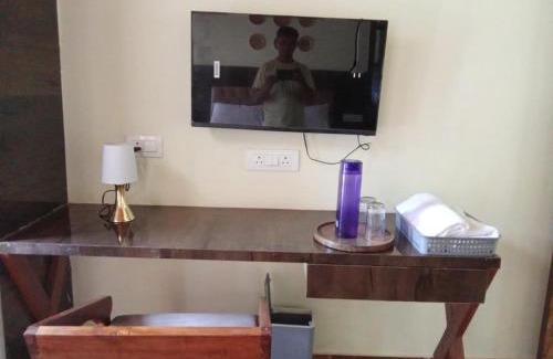Jakh Hotel | Aranyaka River Resort