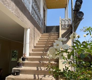 Yeghegnadzor House | ARARAT 3-room guest house