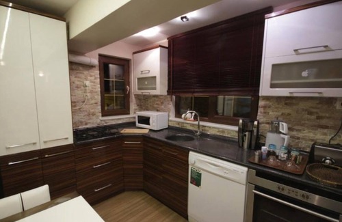 Cekirge Mahallesi Apartment | Araz Suite House