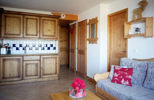 Arc-1800 Apartment | ARC 1800: Superb T3 view Mont Blanc on skis + Pool + Garage - CLASS 4 *