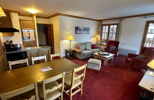 Arc-2000 House | ARC 1950 - 2 bedroom apartment - 6 people - Res 5*, swimming pool, hammam, sauna, jacuzzi - Paradiski