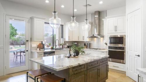 Central Scottsdale Villa | Arcadia by AvantStay Breathtaking Oasis in Scottsdale w Pool Hot Tub Game Room