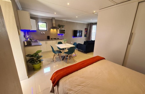 Morningside Apartment | ARCHITECTS VIEW - VIP FAMILY SUITE