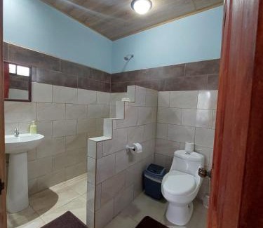 Penjamo Ski Chalet | Arenal Sura