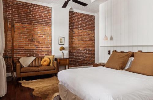 Maclean Hotel | Argyle Hotel, Maclean