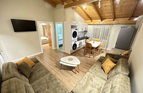 Vlore Apartment | Arial Penthouse Suites