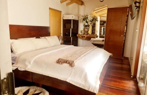 Huaran Villa | Arins House