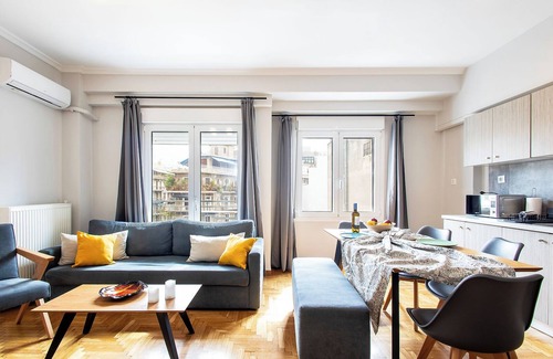 Platia Viktorias Apartment | Aris123 #41 - Entire Apt, Fully Equipped, 3Bedroom