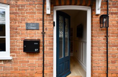 Orford House | Arlo Cottage, Orford