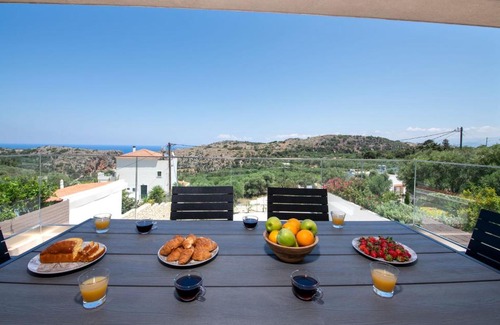 Afrata Villa | Armour Eclectic Villa