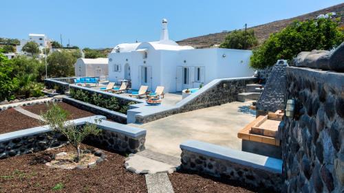 Imerovigli Villa | Aronia Villa