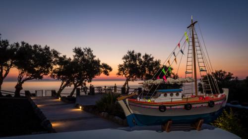 Imerovigli Villa | Aronia Villa