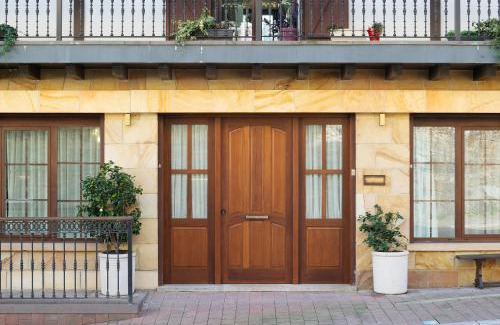 Valcarlos Apartment | Arrokarenea