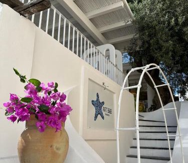 Panarea Bed & Breakfast | Art B&B