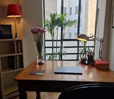 Hipodromo House | Art Deco Room Condesa Shared Apartment