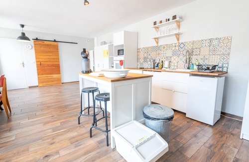 Amboise Apartment | ART IS AN ALE Annexe - Facing the castle