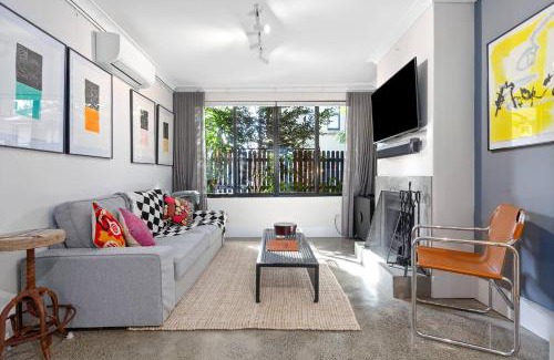 Surry Hills House | Art's Terrace - Central Surry Hills & Alfresco Charm