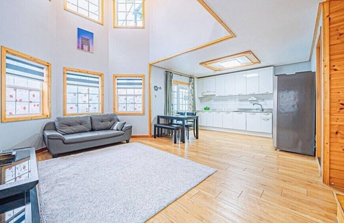 Jeongseon House | Arte Pension