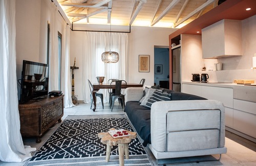 Makriotika Villa | Arterra Villa, a hidden sanctuary