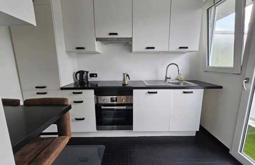 Groenenhoek Apartment | Artist Studio El – Your Cozy Retreat in the Green Corner of Antwerp