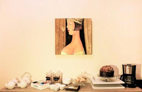 Centro Storico House | Artistic Charming House - Near the Royal Palace of Caserta - Standard Double Room
