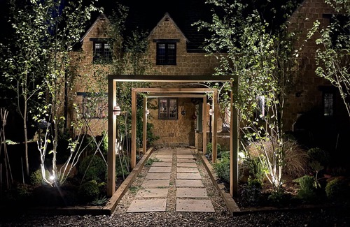 Sibford Gower House | Artists Oasis in Cotswolds