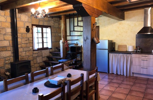 Hondarribia Cottage | ARTIZARRA, apartment in house cottage for 6 people