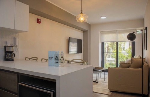Barrios Altos Apartment | Artline 303A by Wynwood House