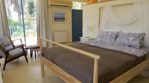 Ein Hod Apartment | ARTSEA Studio Apartment with sea view