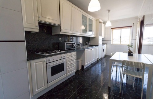 Portela Apartment | Artur Bivar - T4 familiar junto ao parque desportivo da Rodovia - Braga