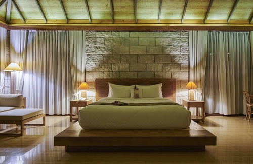 Tanjung Pandan Hotel | Arumdalu Private Resort