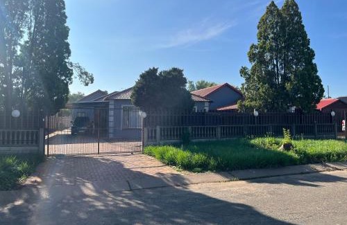 Bronkhorstspruit Apartment | AS contractors accommodation