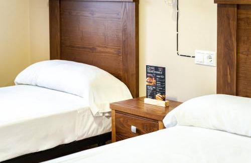 La Font de la Figuera Hotel | AS HOTELES FUENTE LA HIGUERA direccion Albacete
