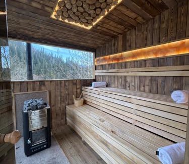 Brosteni House | Ascape Kabin