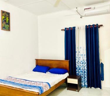Kadurugoda House | Ash Cottage