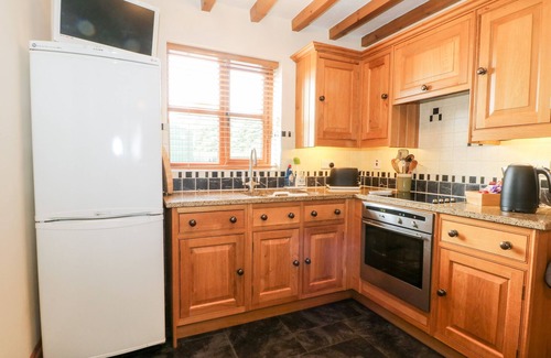 Holywell Cottage | ASH FARM COTTAGE, romantic, character holiday cottage in Caerwys
