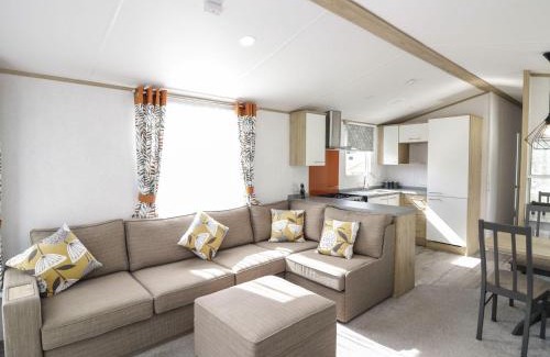 Denny House | Ash