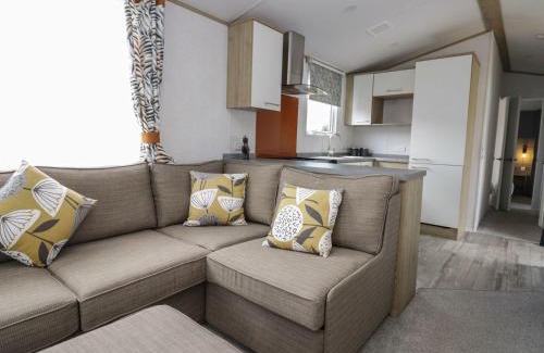 Denny House | Ash