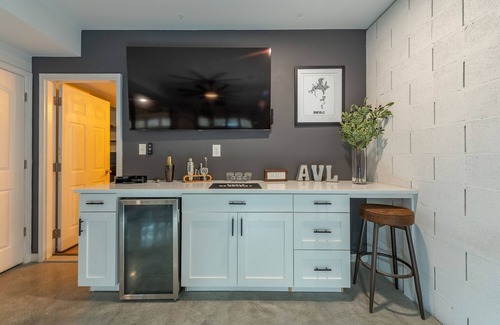 Royal Pines House | Ashevilles Beautiful Home