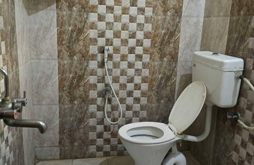 Kengeri Hotel | Ashish Residency