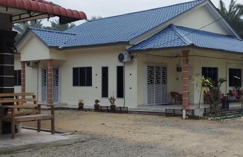 Bukit Gambir House | Asyraf Homestay Bukit Gambir Johor Islam Only