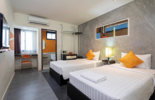 Aranyaprathet Hotel | At Border