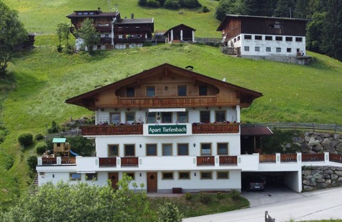 Aschau Im Zillertal Apartment | 105 m² Apartment ∙ 1 bedroom ∙ 7 guests
