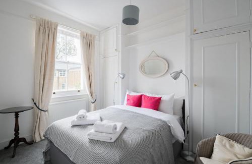 Belgravia Apartment | At Home in Chelsea