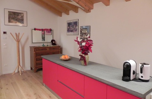 Col San Martino Apartment | At Meri's, ROOM NR. 2, tourist rental 026026-LOC-00004