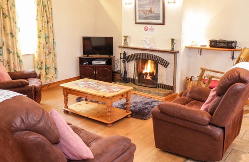 Louisburgh House | AT THE CROSSROADS, family friendly in Louisburgh, County Mayo